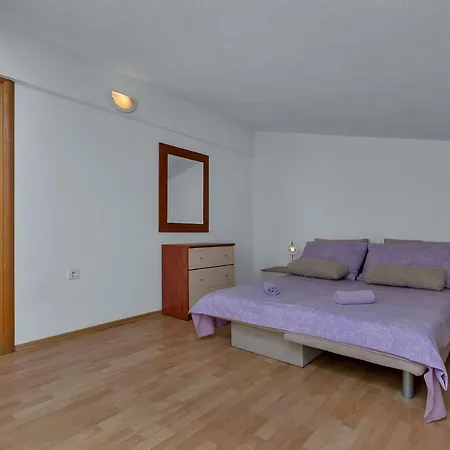 Appartement R&b Radalj *