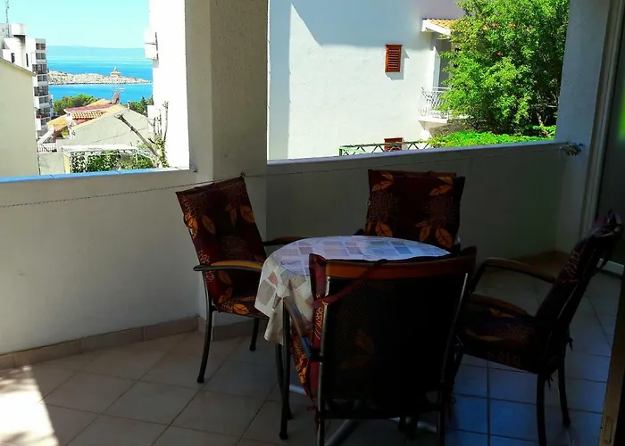 R&b Radalj * Makarska