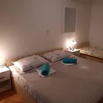 R&b Radalj Apartment Makarska