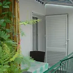 R&b Radalj Apartment
