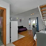 R&b Radalj Apartment