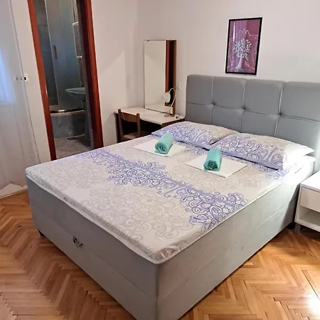 Апартаменты R&b Radalj Макарска