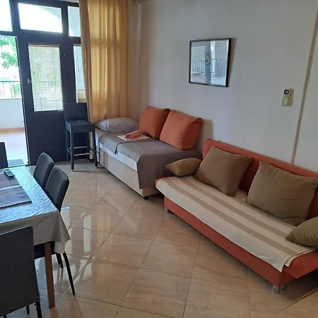Apartman R&b Radalj Makarska