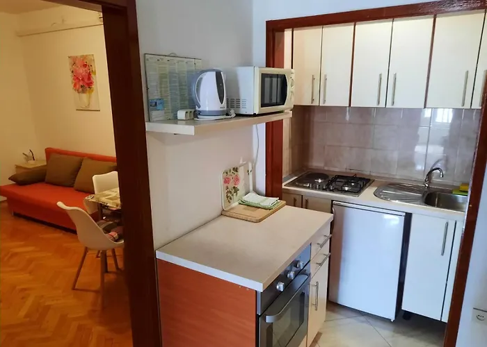 R&b Radalj * Makarska