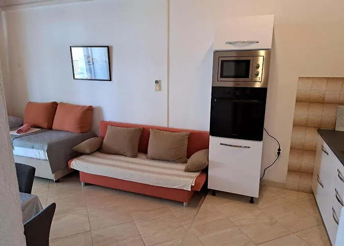 R&b Radalj Apartment Makarska