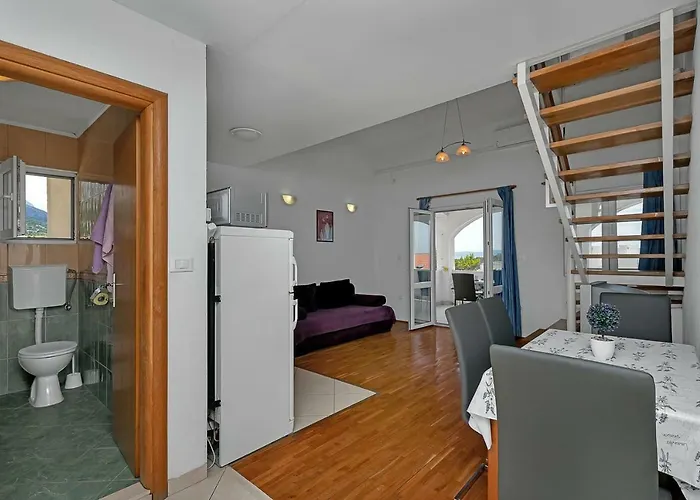 R&b Radalj Apartment