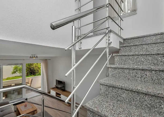 R&b Radalj Apartment Makarska