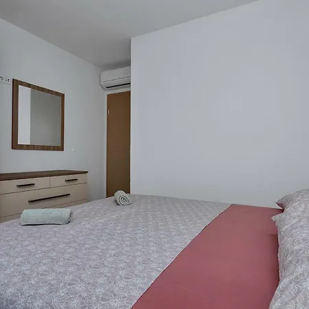 R&b Radalj Apartament *